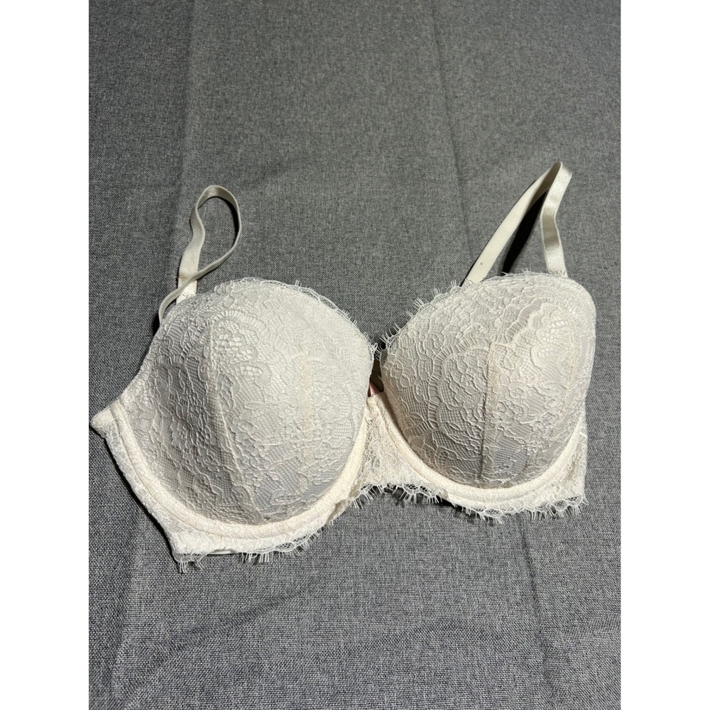 Victoria's Secret Dream Angels Lined Demi Bra Women 36D White Lace‎ 124998-Q9Z